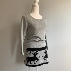 Long Grey Knit Reindeer Holiday Christmas Sweater